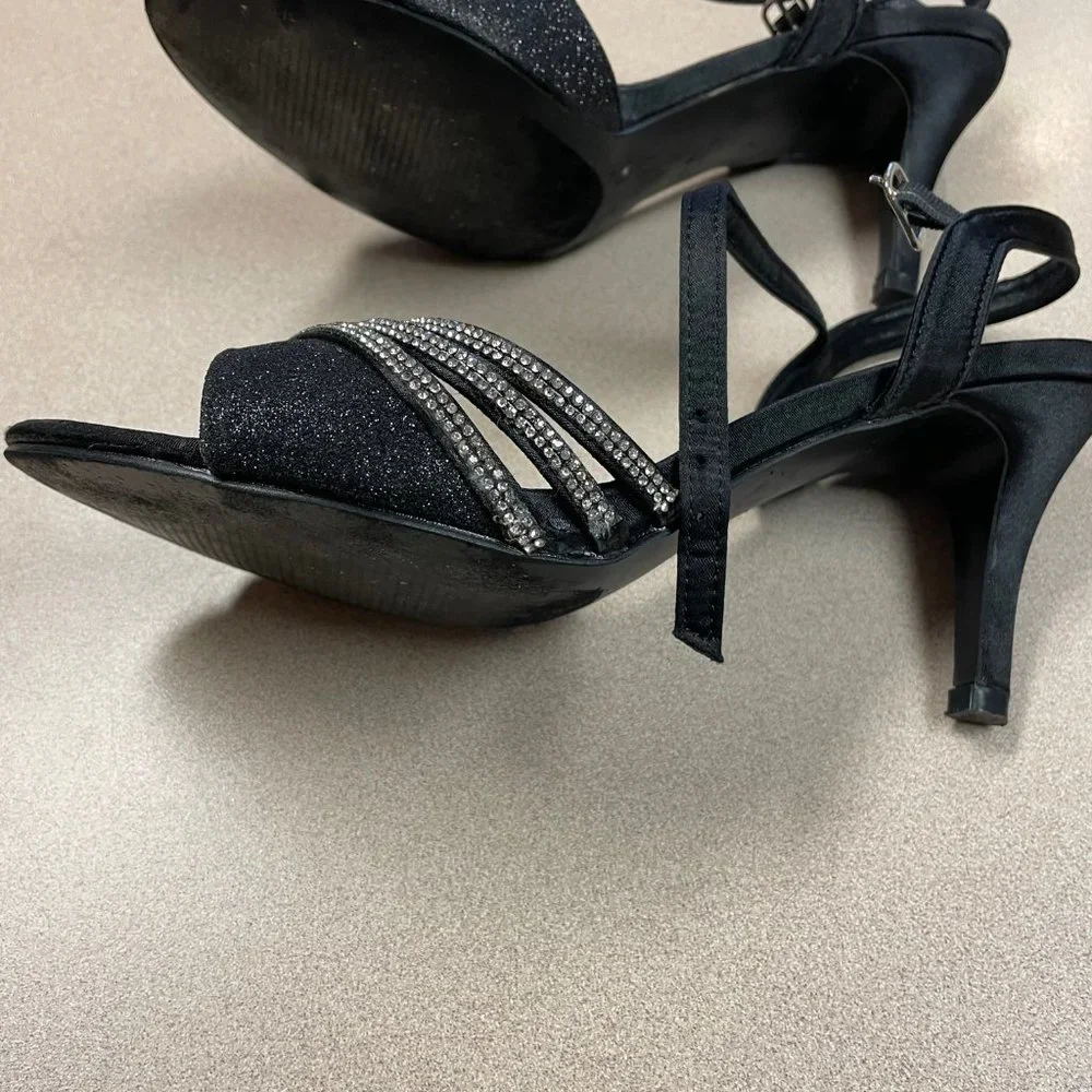 Prom Shoes - Picture 3 of 4